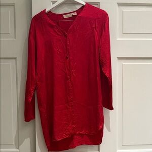 VINTAGE Victoria's Secret Vibrant Red Button-Down nightgown 100% SILK